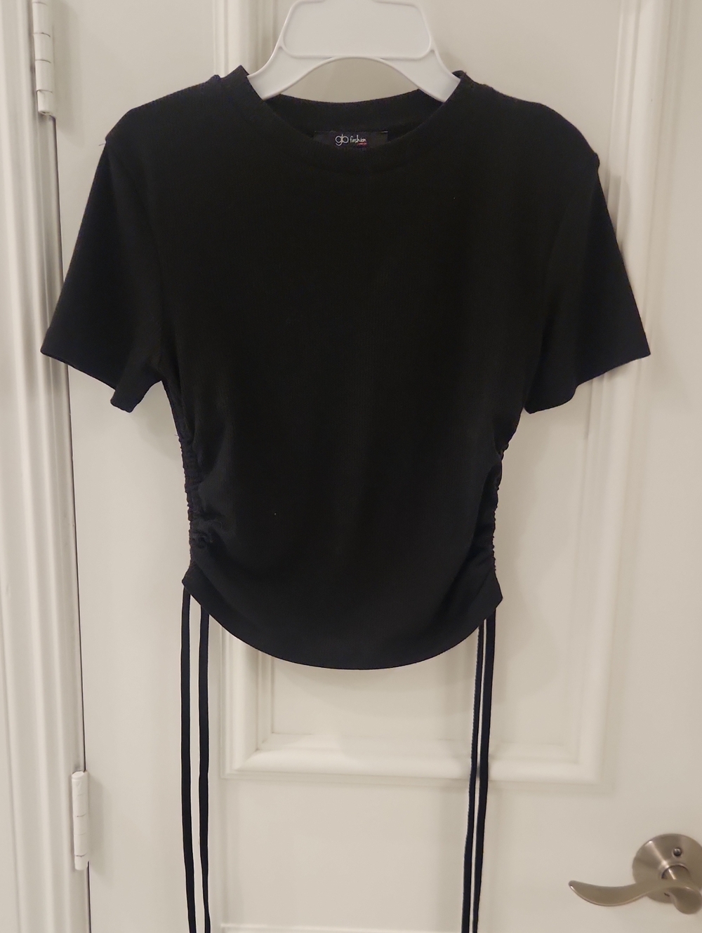 Black Ruched Side Tie Crop Tee